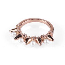 Пръстен с розова позлата и циркони